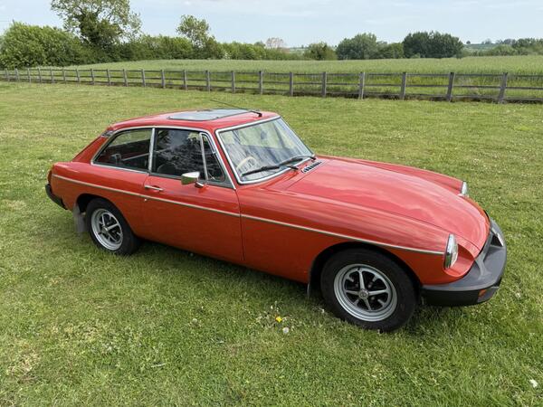 MG MGB GT 1.8 2dr