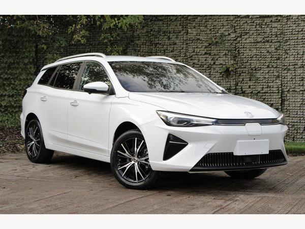 MG MG5 61.1kWh Trophy Auto 5dr