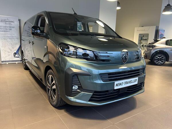 Peugeot e-Traveller 75kWh Allure Long MPV Auto LWB 5dr (6 Seat, 7.4kW Charger)