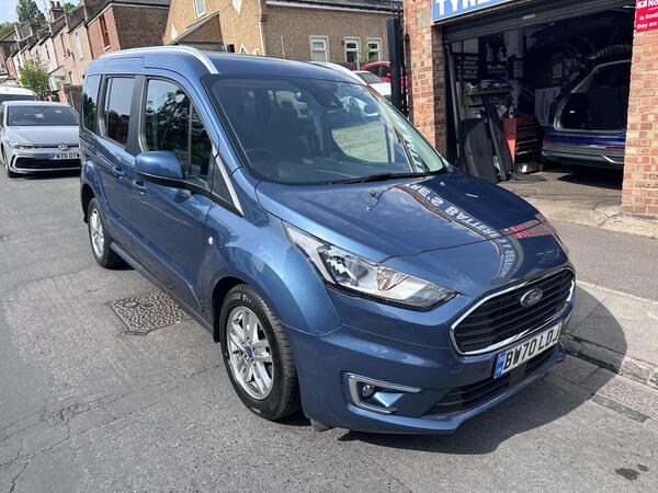 Ford Tourneo Connect 1.5 EcoBlue Titanium Auto Euro 6 (s/s) 5dr