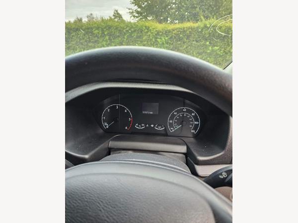 Ford Transit Custom 2.0 300 EcoBlue Leader Crew Van Double Cab 5dr Diesel Manual L1 H1 Euro 6 (s/s) (105 ps)