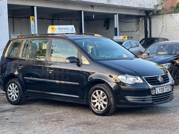 Volkswagen Touran 1.6 S 5dr (7 Seats)