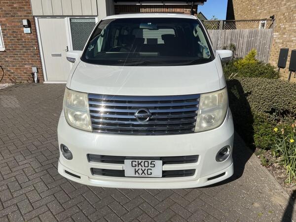 Nissan Elgrand Highway Star