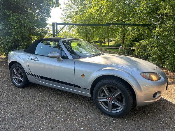 Mazda MX-5 2.0i (Option Pack) Roadster Euro 4 2dr