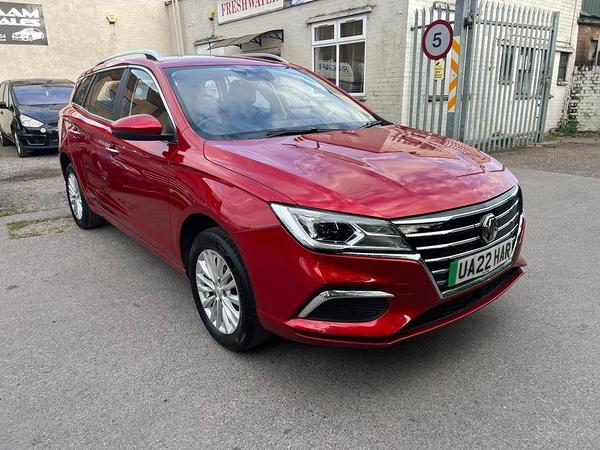 MG MG5 61.1kWh Exclusive Auto 5dr