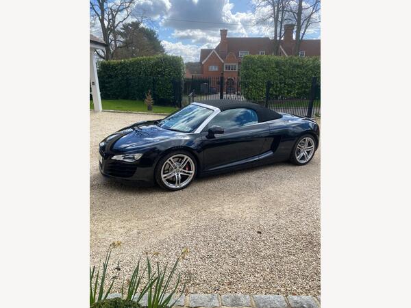 Audi R8 4.2 FSI V8 Spyder R Tronic quattro Euro 5 2dr