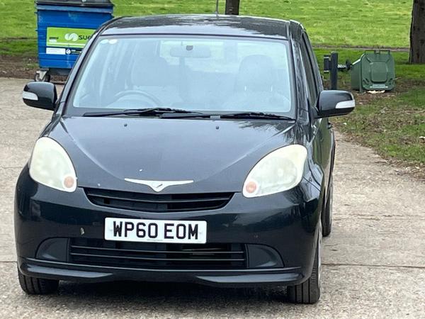 Perodua Myvi 1.3 EZi SE 5dr