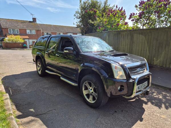 Isuzu Rodeo 2.5 TD Denver Max LE 4WD 4dr