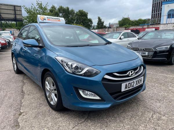 Hyundai i30 1.6 CRDi Blue Drive Style Nav Euro 5 (s/s) 5dr