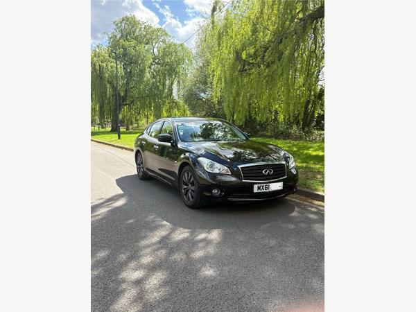 Infiniti M 3.5 35h V6 GT Premium Saloon 4dr Petrol Hybrid Auto Euro 5 (s/s)