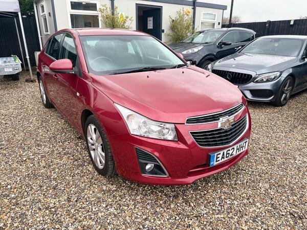 Chevrolet Cruze 1.8 LTZ Auto Euro 5 5dr