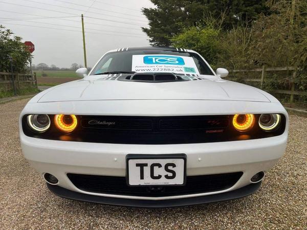 Dodge Challenger SHAKER Plus 5.7 HEMI V8 Auto LPG LHD 2dr