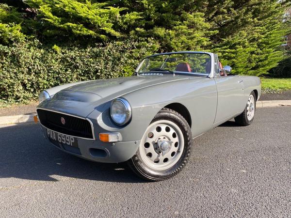 MG MGB MGB ROADSTER 2d 1.8 TURBO SIX SPEED MANUAL MAGAZINE FEATURED TURBO'D MGB