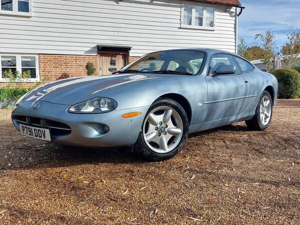 Jaguar XK8 4.0 2dr