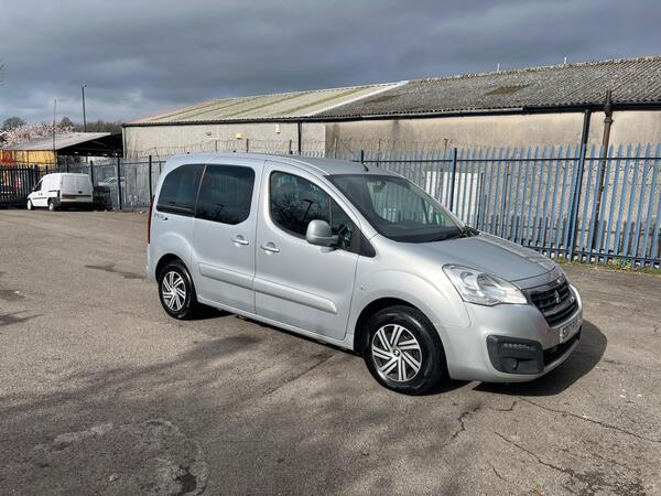 Peugeot Partner 1.6 HDi S Crew Van L2 4dr