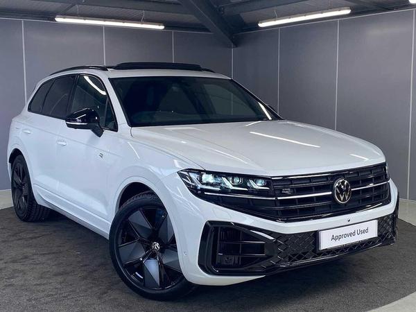 Volkswagen Touareg 3.0 TSI V6 Black Edition Tiptronic 4Motion Euro 6 (s/s) 5dr
