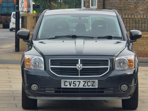 Dodge Caliber 2.0 SXT CVT 5dr