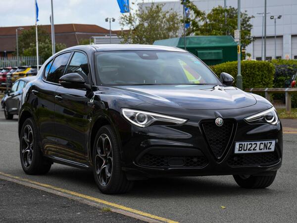 Alfa Romeo Stelvio 2.0T Veloce Auto Q4 AWD Euro 6 (s/s) 5dr