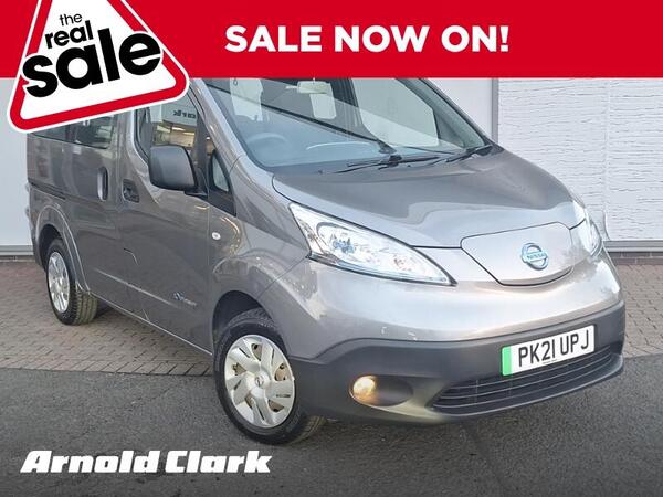 Nissan e-NV200 40kWh Acenta Combi Van Double Cab 5dr Electric Auto (5 Seat, Quick Charge) (109 ps)