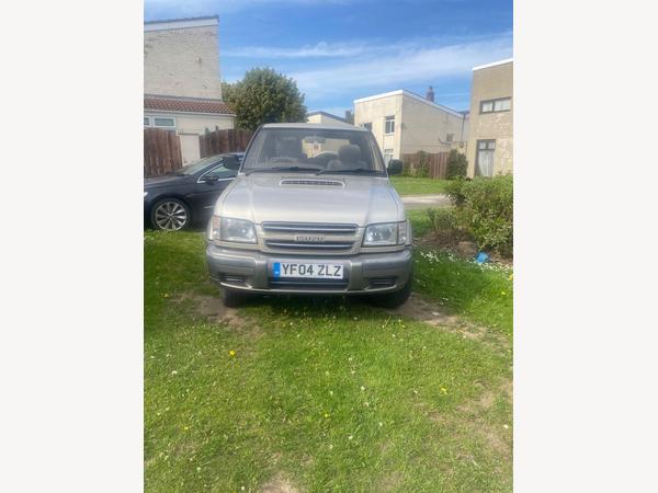 Isuzu Trooper 3.0 TD Duty 4x4 3dr