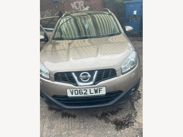 Nissan Qashqai+2 2.0 Tekna SUV 5dr Petrol CVT 4WD Euro 5 (140 ps)