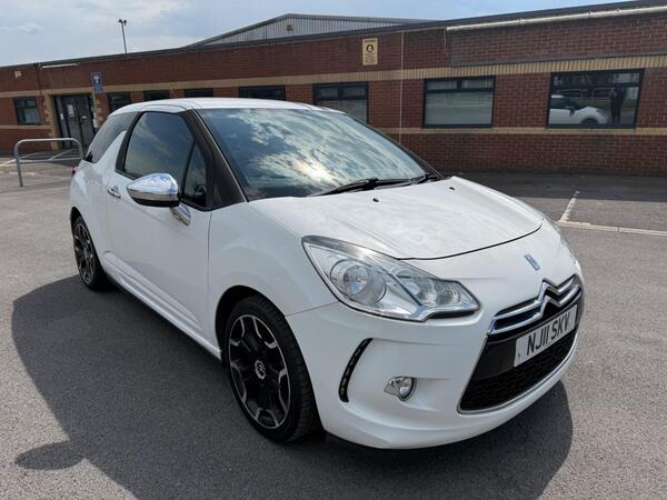 Citroen DS3 1.6 HDi Black Euro 5 3dr