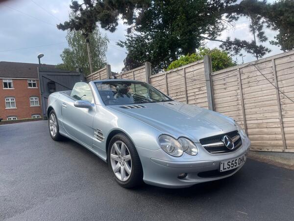 Mercedes-Benz SL 3.7 SL350 Convertible 2dr Petrol Automatic (281 g/km, 245 bhp)