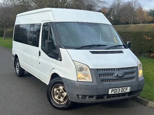 Ford Transit TDCi 350 Minibus 2.2 Manual Diesel