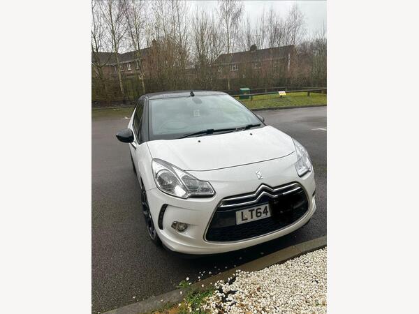 Citroen DS3 Cabrio 1.6 e-HDi Airdream DStyle Plus Euro 5 (s/s) 2dr