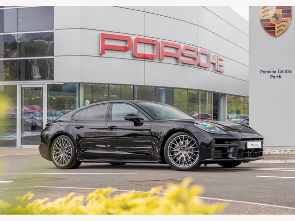 Porsche Panamera 2.9 V6 25.9kWh 4 E-Hybrid Saloon PDK 4WD Euro 6 (s/s) 5dr