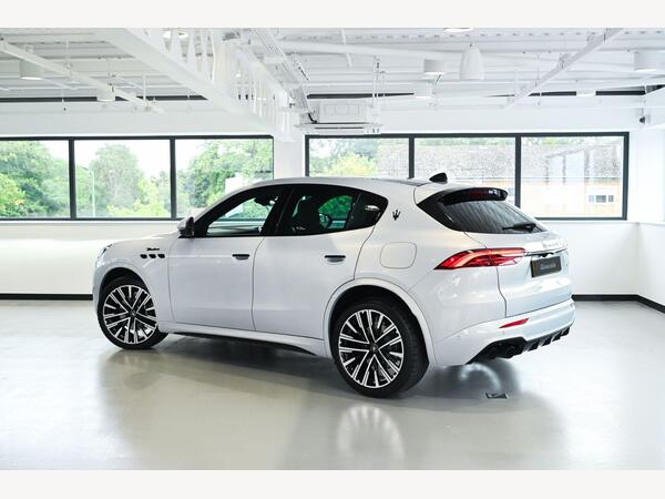 Maserati Grecale 2.0 MHEV Modena ZF 4WD Euro 6 (s/s) 5dr