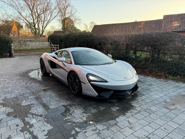 McLaren 540C 3.8T V8 SSG Euro 6 (s/s) 2dr