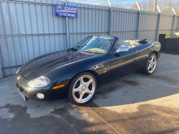 Jaguar XK8 4.0 2dr