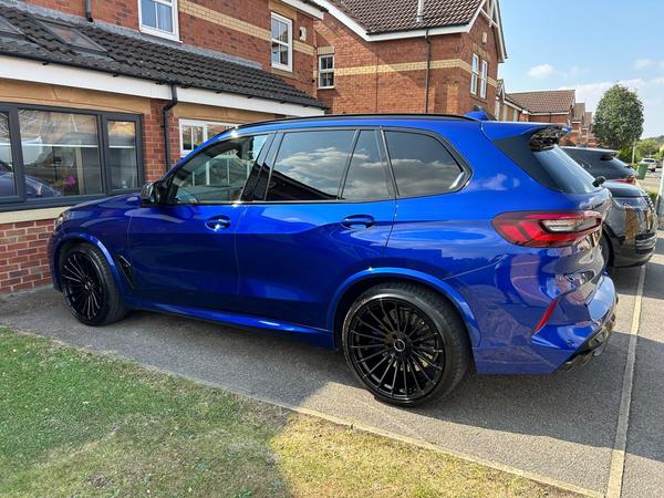 BMW X5 M 4.4i V8 Competition Auto xDrive Euro 6 (s/s) 5dr
