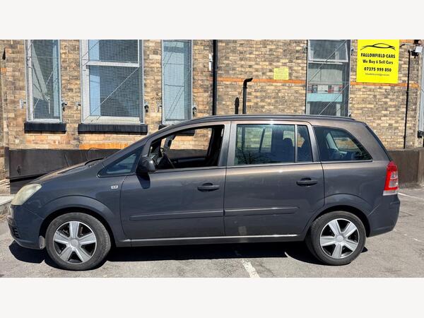 Vauxhall Zafira 1.8 16V Exclusiv Euro 5 5dr