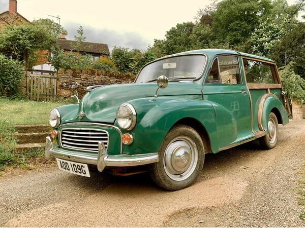 Morris Minor Traveller