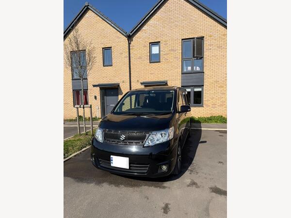 Nissan Serena 2.0 SLX MPV 5dr Petrol Manual (124 bhp)