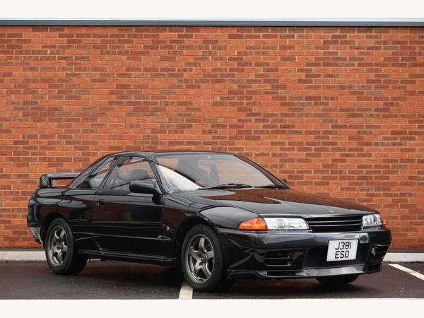 Nissan Skyline R32 GT-R