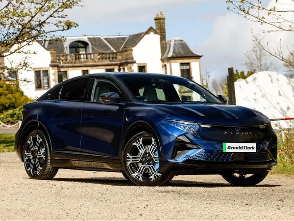 Alpine A390 89kWh Premiere Edition Fastback Auto 4WD 5dr
