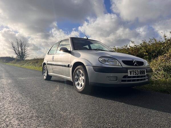 Citroen Saxo 1.6i VTR 3dr