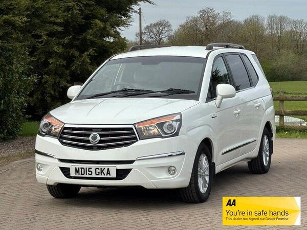SsangYong Turismo 2.0 e-XDi ES T-Tronic Euro 5 5dr