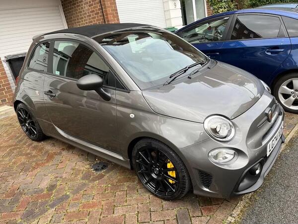 Abarth 695C 1.4 T-Jet Competizione Cabrio Auto Euro 6 2dr