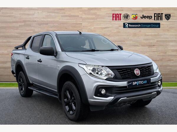 Fiat Fullback 2.4D Cross 4WD Euro 6 4dr