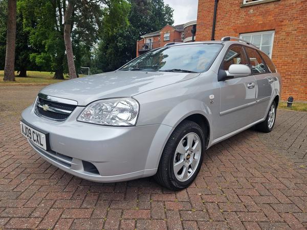 Chevrolet Lacetti 1.6 SX 5dr