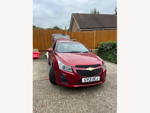Chevrolet Cruze 1.6 LS Euro 5 5dr