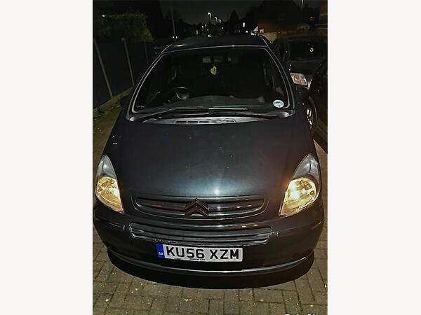 Citroen Xsara Picasso 2.0i 16V Desire 5dr