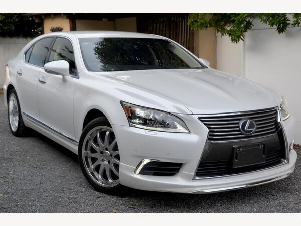 Lexus LS 600H - 4WD -Jap Service History 5.0 5dr