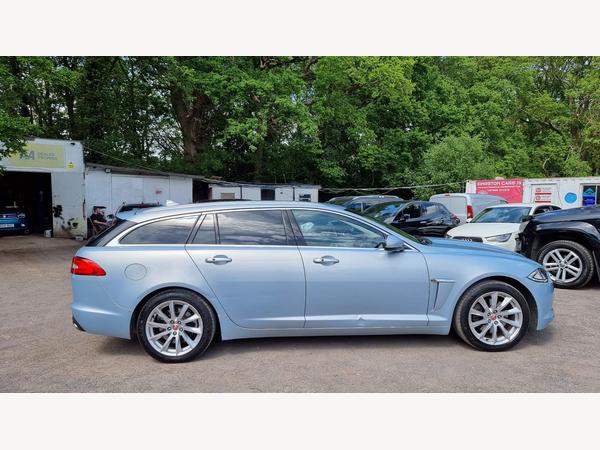 Jaguar XF 2.2d Premium Luxury Sportbrake Auto Euro 5 (s/s) 5dr