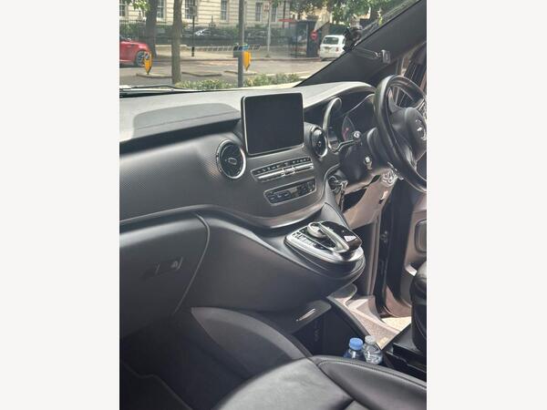 Mercedes-Benz V Class 2.0 V300d AMG Line G-Tronic+ Euro 6 (s/s) 5dr XLWB