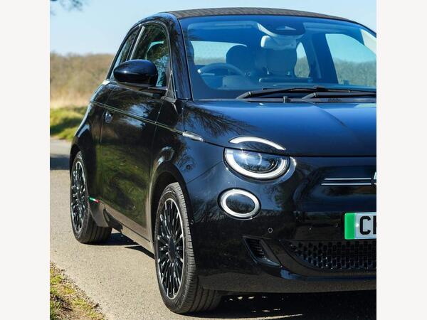 Fiat 500e C 42kWh La Prima Auto 2dr